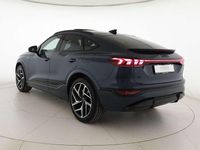 Nuova Audi e-tron S-Line 119 kW (163 CV) 2026 Blu plasma metallizzato SUV