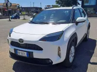 Usata Toyota Yaris Cross Active 92 CV (67 kW) 2025 Bianco SUV