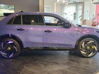 Nuova Abarth 600e Scorpionissima 206 kW (281 CV) 2025 Hypnotic purple SUV
