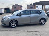 Usata Toyota Verso Luxury 126 CV (92 kW) 2011 Grigio Monovolume