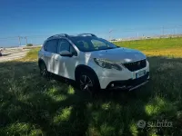 Usata Peugeot 2008 Allure 120 CV (88 kW) 2018 Bianco SUV