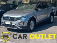 Usata VW T-Roc R-line 110 CV (80 kW) 2023 Grigio SUV