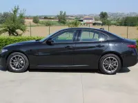 Usata Alfa Romeo Giulia Business 136 CV (100 kW) 2019 Nero Berlina