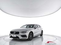Käytetty Volvo V60 R-Design 150 HP (110 kW) 2020 Harmaa Farmari