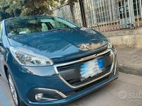 Usata Peugeot 208 Active 82 CV (60 kW) 2017 Grigio Utilitaria