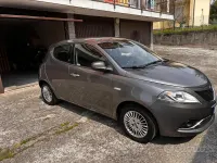 Usata Lancia Ypsilon 60 CV (44 kW) 2017 Grigio Utilitaria