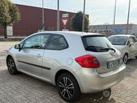 Usata Toyota Auris Sol 90 CV (66 kW) 2009 Grigio Utilitaria