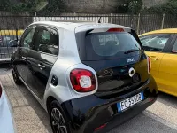 Usata Smart ForFour Passion 71 CV (52 kW) 2016 Nero Utilitaria