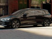 Nuova VW Golf VIII Style 204 CV (150 kW) 2026 Grenadill black metallizzato Berlina