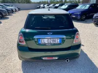 Usata Mini Cooper D 90 CV (66 kW) 2011 Verde Utilitaria
