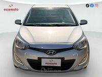 Usata Hyundai i20 Edition 75 CV (55 kW) 2014 Gray Utilitaria