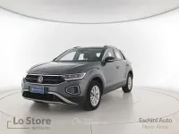 Usata VW T-Roc Life 150 CV (110 kW) 2024 Indium grey metallizzato nero SUV