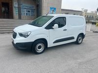 Usata Opel Combo S 101 CV (74 kW) 2019 Bianco Monovolume
