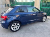 Usata Audi A1 Attraction 105 CV (77 kW) 2011 Blu Utilitaria