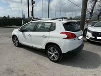 Usata Peugeot 2008 92 CV (67 kW) 2014 Bianco SUV
