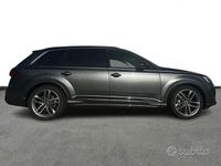 Usata Audi Q7 S-Line 286 CV (210 kW) 2024 Grigio SUV