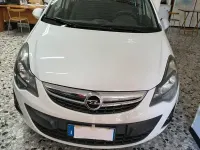 Używany Opel Corsa Edition 75 KM (55 kW) 2014 Biały Hatchback