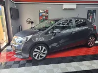 Usata Kia Rio 90 CV (66 kW) 2015 Platinum graphite metallic Berlina
