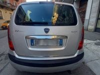 Usata Lancia Musa 69 CV (50 kW) 2006 Grigio Monovolume