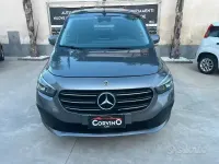 Usata Mercedes T180 Premium 116 CV (85 kW) 2023 Grigio Monovolume
