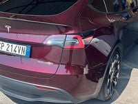 Usata Tesla Model Y Performance 392 kW (534 CV) 2023 Rosso SUV