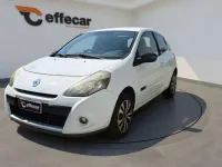 Usata Renault Clio II Dynamique 75 CV (55 kW) 2011 Bianco Berlina