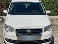 Usata VW Touran Highline 140 CV (102 kW) 2007 Bianco Monovolume