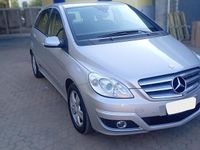 Usata Mercedes B180 Premium 108 CV (79 kW) 2011 Grigio Monovolume
