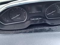 Usata Peugeot 2008 75 CV (55 kW) 2016 Grigio SUV