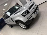 Occasion Land Rover Defender First Edition 241 ch (177 kW) 2021 Gris SUV