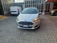 Usado Ford Fiesta Business Edition 92 HP (67 kW) 2014 Prateado Citadino