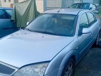 Usata Ford Mondeo Ghia 131 CV (96 kW) 2005 Berlina