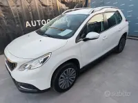 Usata Peugeot 2008 75 CV (55 kW) 2016 Bianco SUV