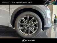 Nuova Lexus LBX 136 CV (100 kW) 2025 Nero SUV