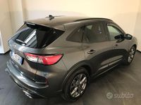 Usata Ford Kuga ST-Line 120 CV (88 kW) 2022 Grigio SUV