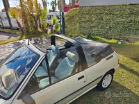 Usata Peugeot 205 60 CV (44 kW) 1992 Bianco Cabrio