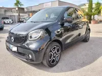 Usata Smart ForFour Prime 71 CV (52 kW) 2015 Nero Utilitaria