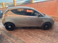 Usata Lancia Ypsilon S 95 CV (69 kW) 2012 Oro Utilitaria