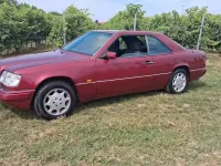 Usata Mercedes 200 122 CV (89 kW) 1993 Berlina