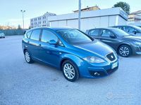 Usata Seat Altea XL Style 105 CV (77 kW) 2013 Blu Monovolume