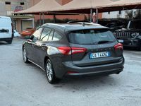 Usata Ford Focus Business Edition 120 CV (88 kW) 2020 Grigio Station wagon