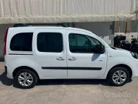 Usata Renault Kangoo 90 CV (66 kW) 2017 Bianco Monovolume
