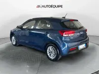 Usata Kia Rio Style 82 CV (60 kW) 2022 Blu/azzurro Berlina