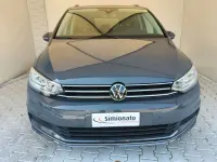 Usata VW Touran Executive 122 CV (89 kW) 2022 Grigio scuro Monovolume