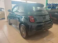 Nuova Fiat 500 Icon 65 CV (47 kW) 2026 Bluazzurro Berlina