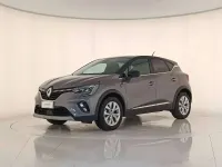 Usata Renault Captur Intens 91 CV (66 kW) 2021 Grigio argento SUV