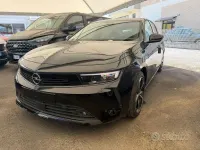 Usata Opel Astra Edition 131 CV (96 kW) 2024 Nero Utilitaria