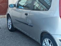 Usata Fiat Punto 80 CV (58 kW) 2003 Utilitaria