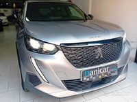 Usata Peugeot 2008 Allure 100 CV (73 kW) 2023 Grigio SUV