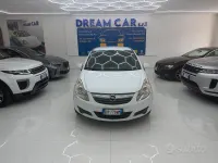 Usata Opel Corsa Club 75 CV (55 kW) 2008 Bianco Utilitaria